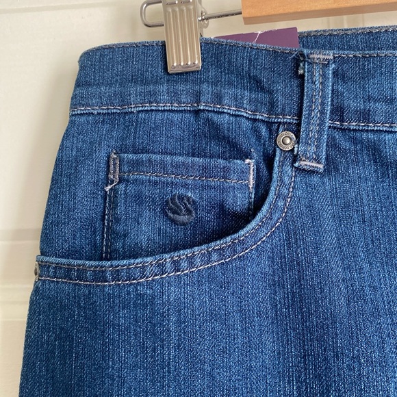 Gloria Vanderbilt Amanda Classic Fit Jeans Size 12 Short NWT Ultra Stretch - Picture 7 of 12